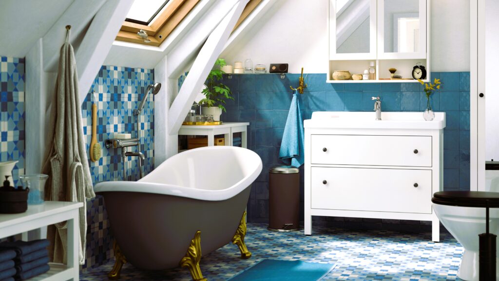 Mosaic style bath